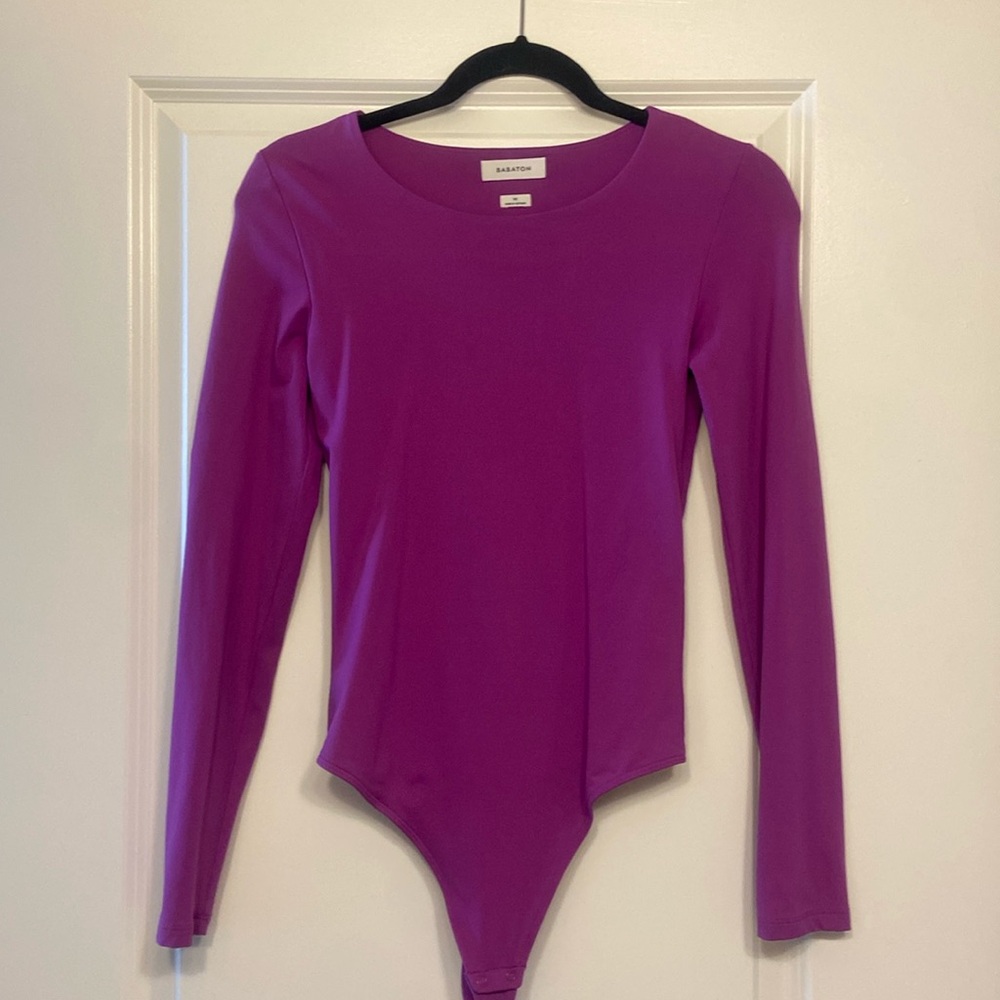 Purple Aritzia Babaton Bodysuit - Size M💜